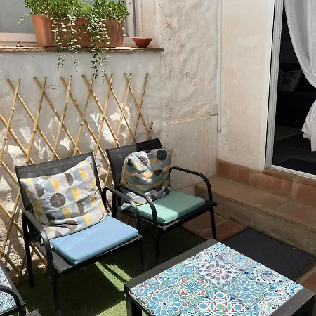 Lovely 4-bed In Chapas *
