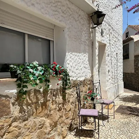Holiday home Lovely 4-bed In Chapas *
