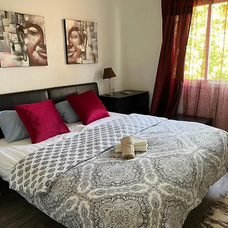 Lovely 4-bed In Chapas Holiday home Marbella